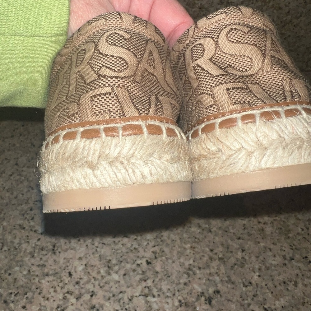 New Versace Espadrilles - Picture 9 of 11